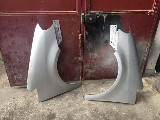 volkswagen caddy çıkma yedek çamurluk